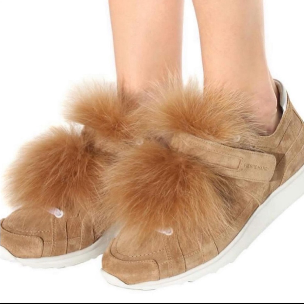Pierre Hardy Fox Runner Fur-trimmed Suede Sneakers in Camel